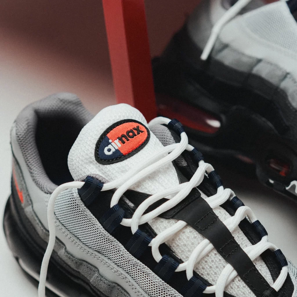 Air Max 95 Black Track Red DM0011-007 | Dead Stock