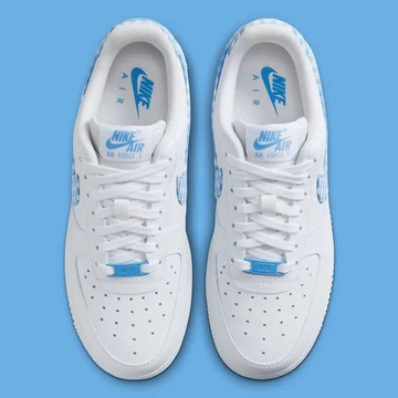 Air Force 1 University Blue Gingham von oben