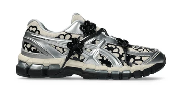 Cecilie Bahnsen x Asics Gel-Kayano 20 Vanilla Außenseite