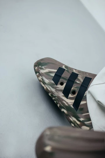 adidas adiFOM Superstar Lookbook Christopher nahaufnahme