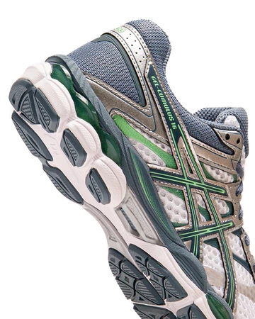 ASICS Gel-Cumulus 16 Ironclad Sohle