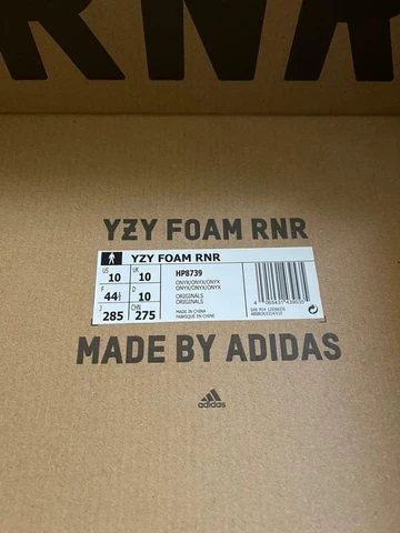 adidas Yeezy Foam Runner Carbon