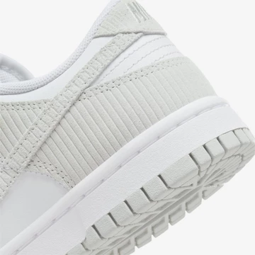 Dunk Low Grey Corduroy Detail Ferse