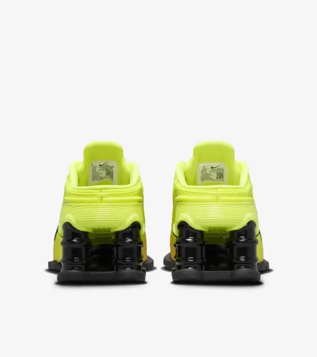 Martine Rose Nike Shox MR4 Safety Orange DQ2401-800 | Dead Stock Martine Rose Nike Shox MR4 Safety Orange DQ2401-800 | Dead Stock