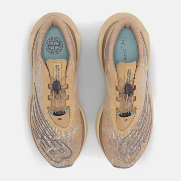 Stone Island Tokyo Design Studio FuelCell Tan von Oben