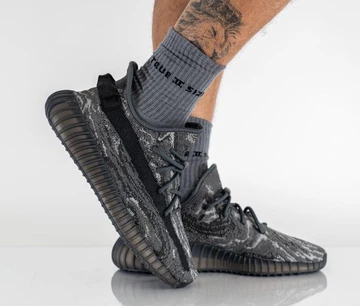 adidas Yeezy Boost 350 V2 Dark Salt - Seitlich