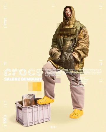 Salehe Bembury x Crocs Pollex Saru Clog Citrine am Model