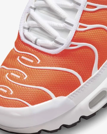 Nike Air Max Plus Ember Glow Detail Toebox