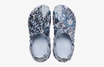 Salehe Bembury x Jonas Wood x Crocs Pollex Clog Mixed Grey Paar von oben