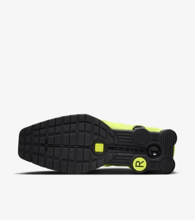 靴 Martine Rose Nike Shox MR4 Safety Orange Shox MR4 x Martine Rose 'Safety Orange' (DQ2401-800) Release