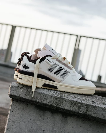 adidas Forum Mod Low Details von der Seite