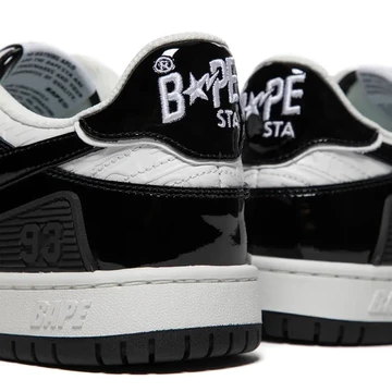 A Bathing Ape SK8 STA Panda Detail Ferse