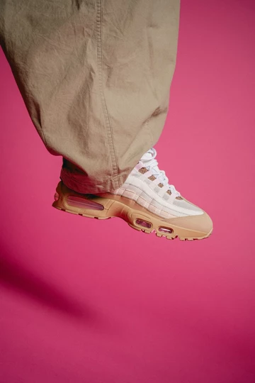 Air Max 95 Linen - on feet