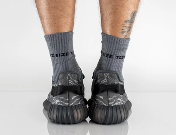 adidas Yeezy Boost 350 V2 Dark Salt - Ferse