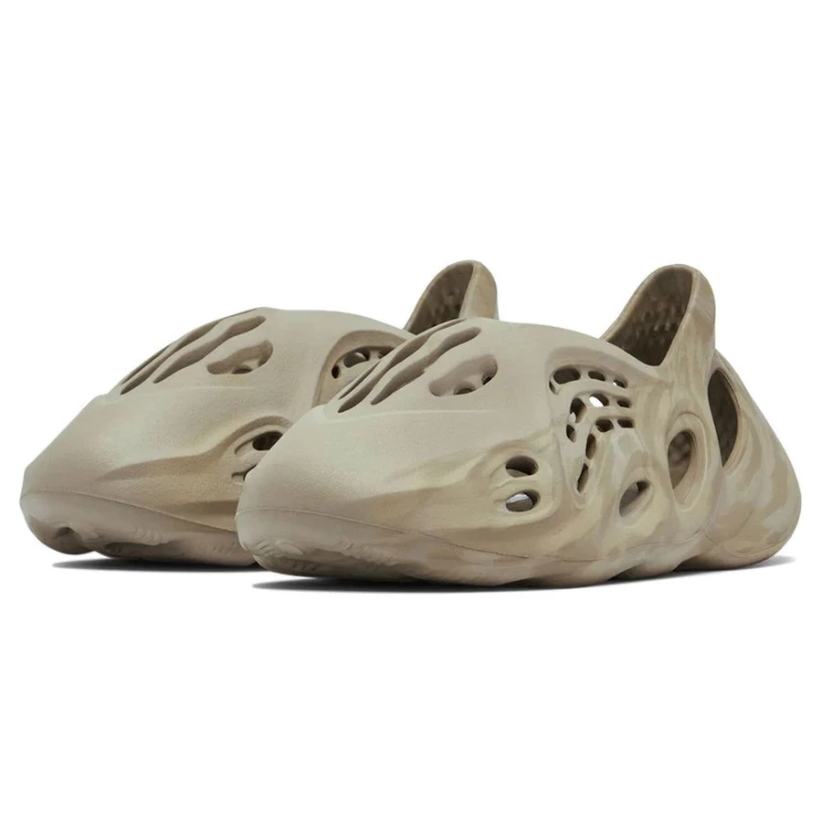 adidas Yeezy Foam Runner Stone Salt GV6840 Dead Stock