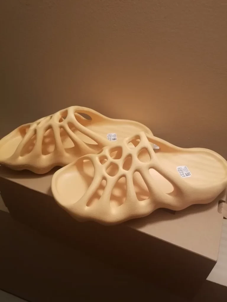 Yeezy Slides Drop Yeezy 450 Adidas Yeezy 450 'Black Resin' SAMPLE