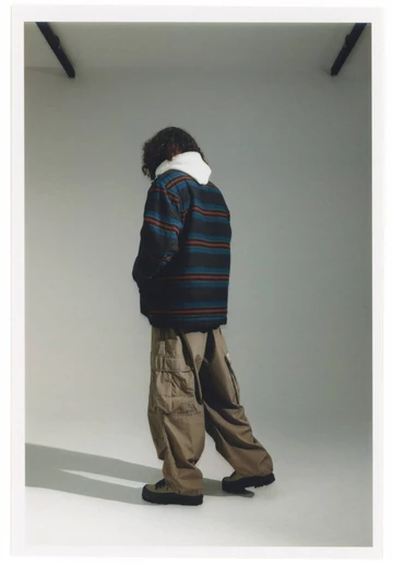 Carhartt Herbst Winter 2023 Kollektion Lookbook Hemd von hinten