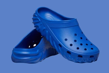 Salehe Bembury x Crocs Pollex Saru Clog Geneva schräg frontal