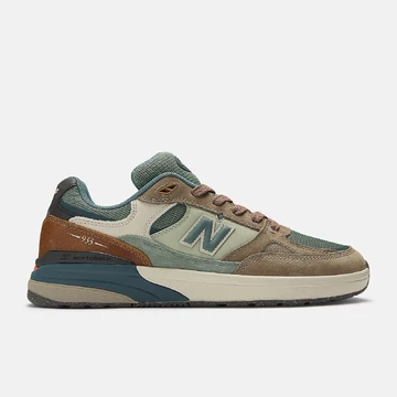 Andrew Reynolds x New Balance 933 Mushroom New Spruce Profil