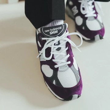 New Balance 991v1 Bright Renaissance Purple Detail Zoom