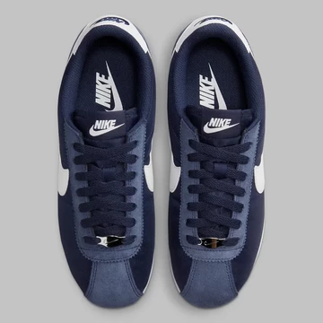 Nike Cortez Midnight Navy von oben