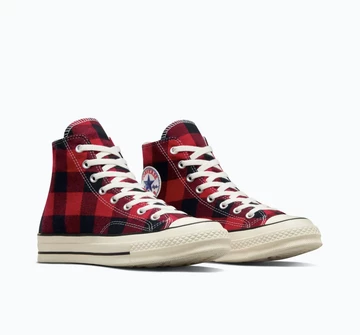 Converse Chuck 70 High Upcycled Red Paar