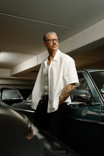 adidas Handball Spezial Grey Two - Fit Pic am Auto