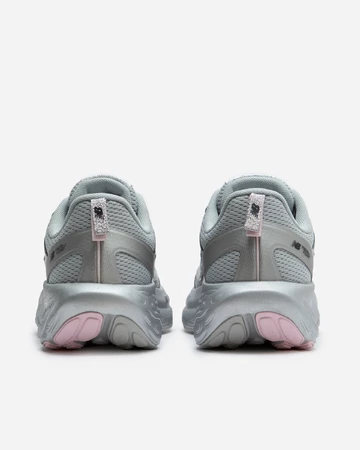 Gianni x New Balance Fresh Foam Trainer von hinten