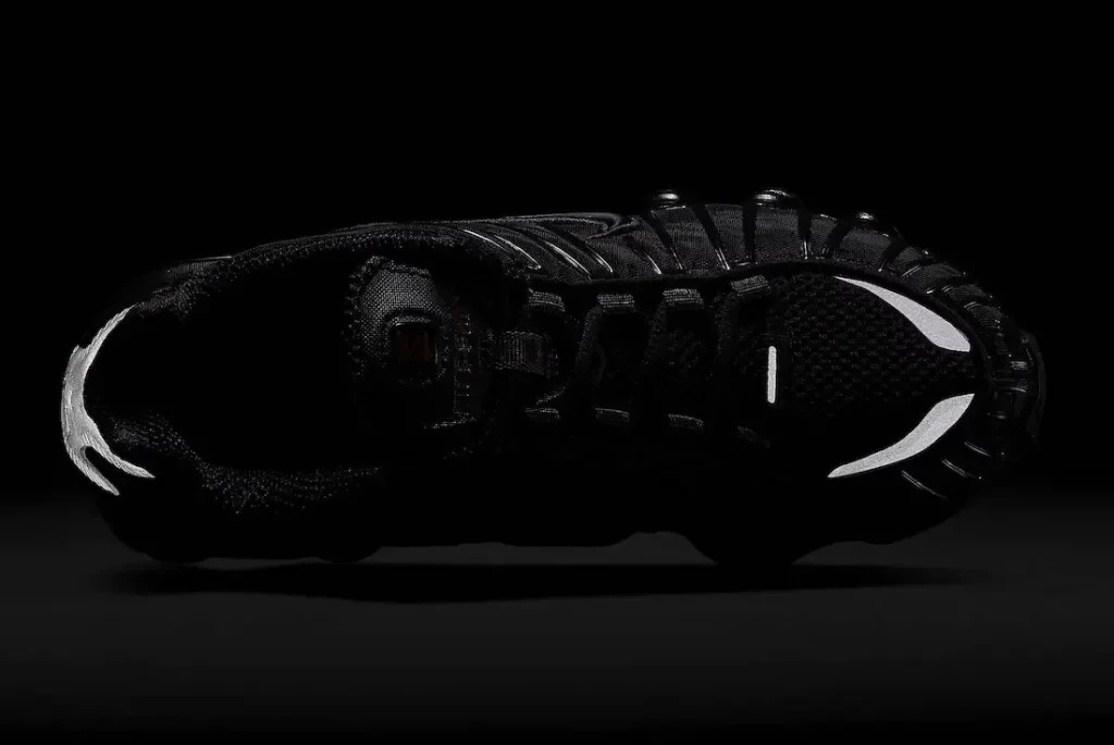 NIKE SHOX TL BLACK ショックスTL Nike Shox TL Returns in 