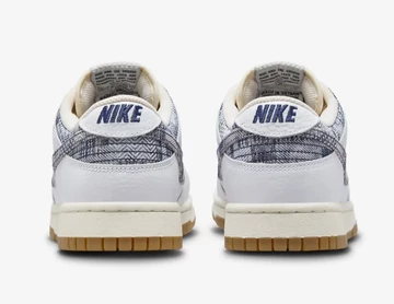 Dunk Low Washed Denim White von hinten