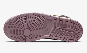 Jordan 1 Mid Black Sky J Orange Sohle