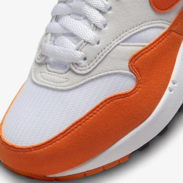 Air Max 1 Safety Orange Toebox