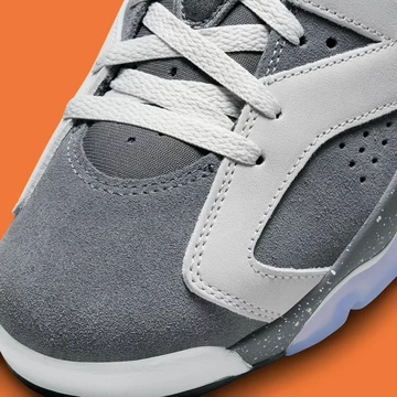 Jordan 6 Low PSG Detail Toebox