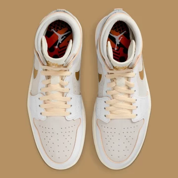 Jordan 1 Zoom CMFT 2 Grey Gold von oben