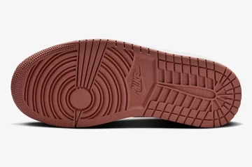 Jordan 1 Low Sky J Orange sohle