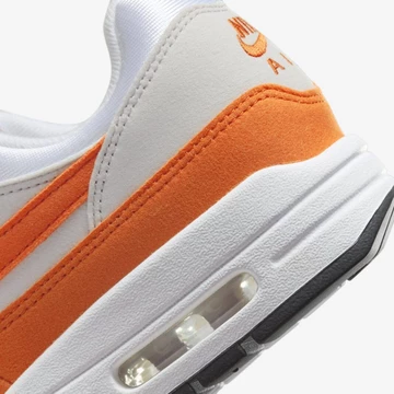 Air Max 1 Safety Orange Detail Ferse