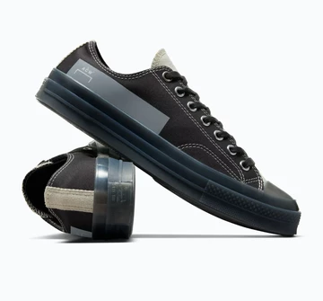 A COLD WALL Converse Chuck 70 Low Silver Birch Motion