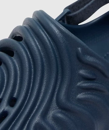 Salehe Bembury Crocs Pollex Clog Como Detail