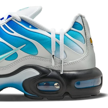 One Block Down x Air Max Plus Reverse Pack Detailbild