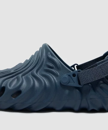 Salehe Bembury Crocs Pollex Clog Como Detail Mittelfußbereich