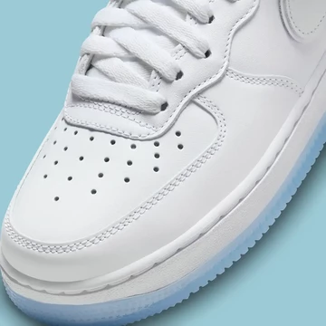 Air Force 1 Mid White Ice toebox