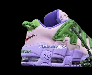 AMBUSH Nike Air More Uptempo Lilac von hinten