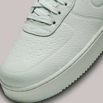 Air Force 1 Waterproof Light Grey details wasserfest toebox