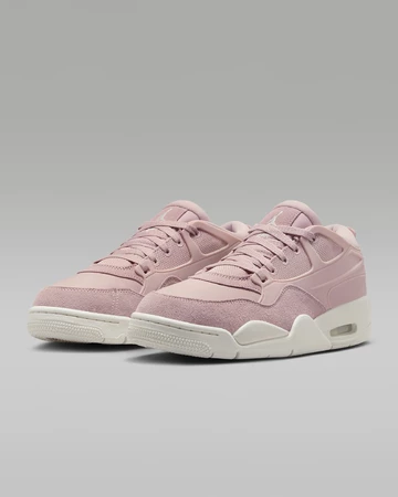 Jordan 4 RM Pink Oxford schräg