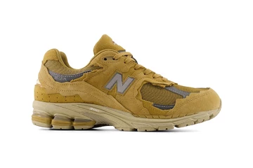 New Balance 2002R Gore-Tex Protection Pack