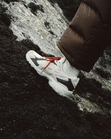 HAL Studio ASICS Gel-1130 Glacier Lookbook Detail Motion