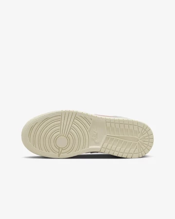 Jordan 1 Mid GS Guava Ice sohle