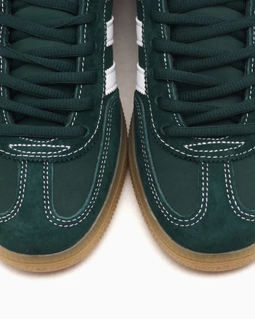 Sporty & Rich x adidas Handball Spezial White Stitches Grün Paar Zehen Details