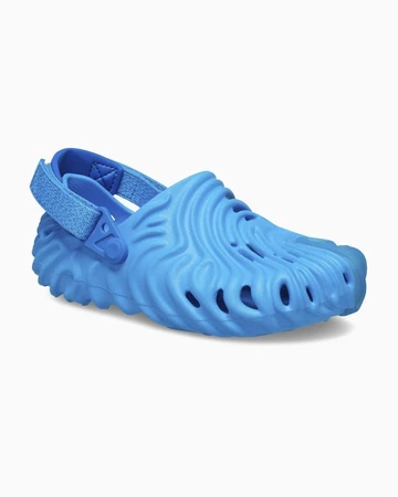 Salehe Bembury Crocs Pollex Clog Kids - Yucca seitlich