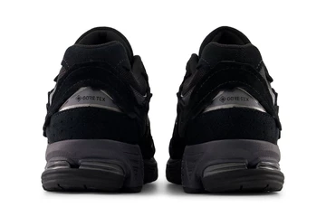 New Balance 2002R Gore-Tex Protection Pack